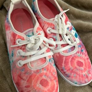 Easy Spirit tie dye sneakers